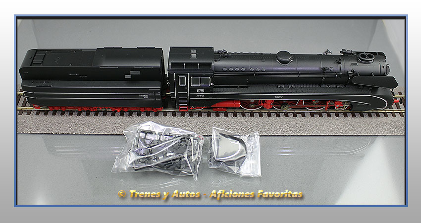 Locomotora vapor con ténder Serie BR 10 - DB (Complementos)