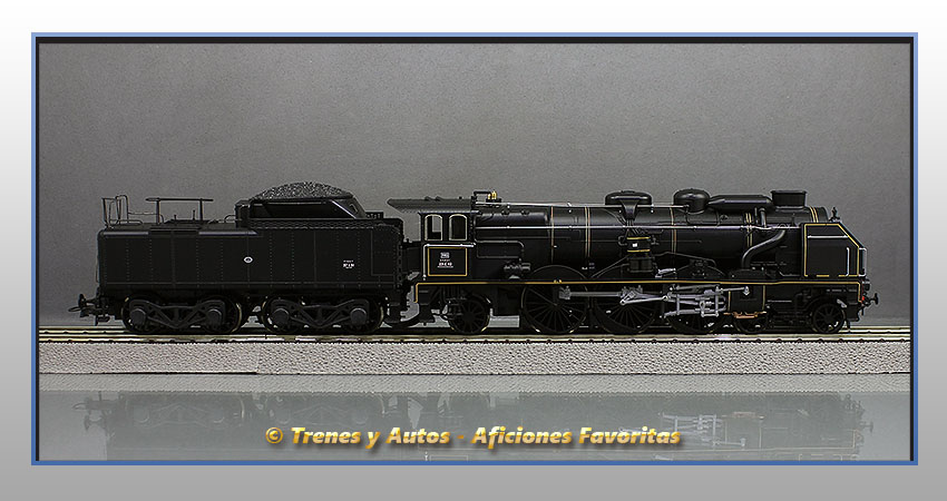 Locomotora vapor con ténder 231 E - SNCF