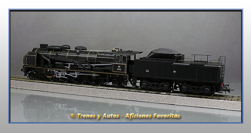 Locomotora vapor con ténder 231 E - SNCF