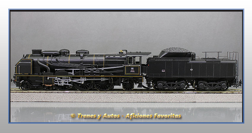 Locomotora vapor con ténder 231 E - SNCF