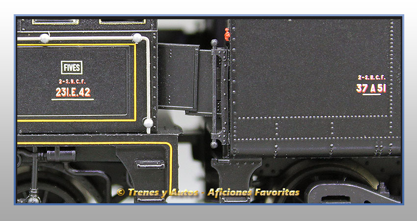 Locomotora vapor con ténder 231 E - SNCF