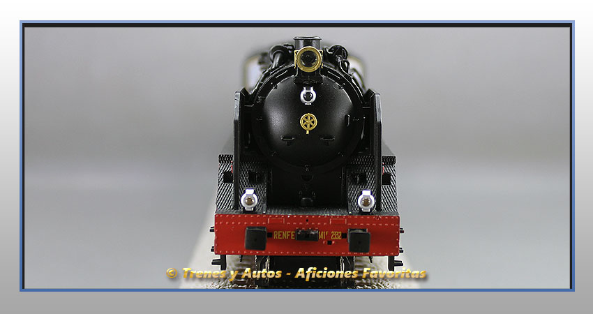 Locomotora vapor Mikado 141-F - Renfe