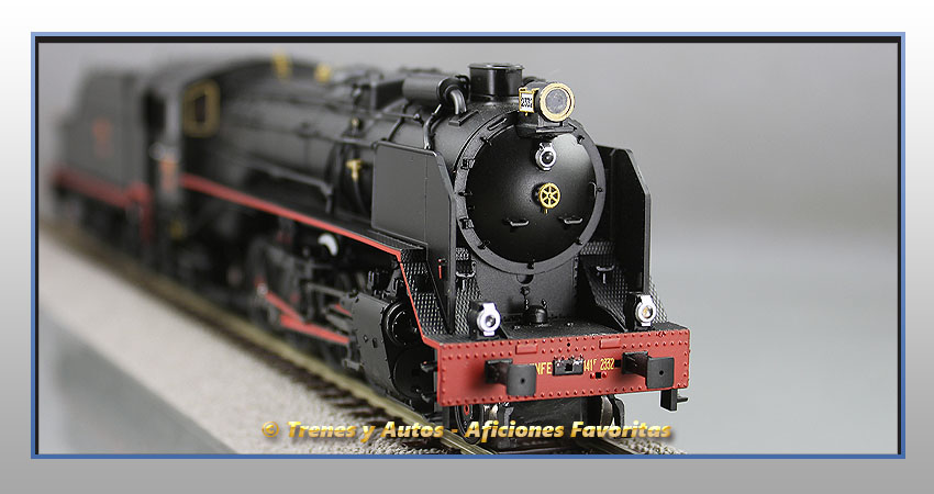Locomotora vapor Mikado 141-F - Renfe