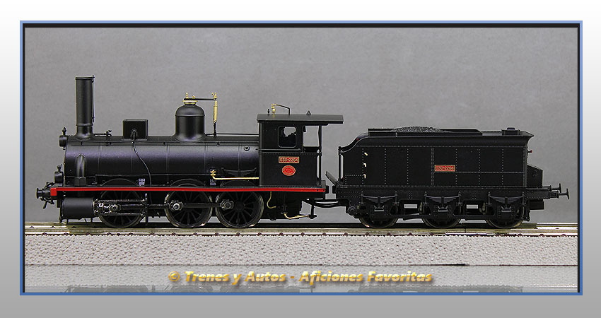 Locomotora vapor con ténder 030-2264 - Renfe