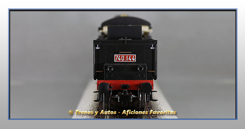 Locomotora vapor Serie GR.740 con quitanieves - FS