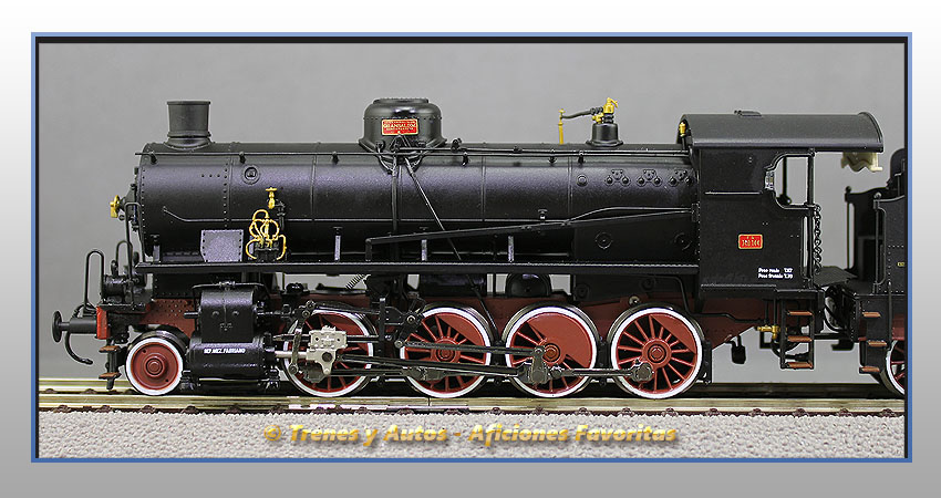 Locomotora vapor Serie GR.740 con quitanieves - FS