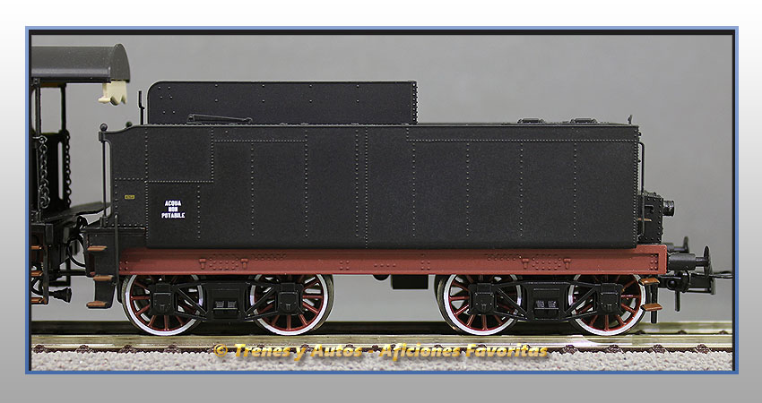 Locomotora vapor Serie GR.740 con quitanieves - FS