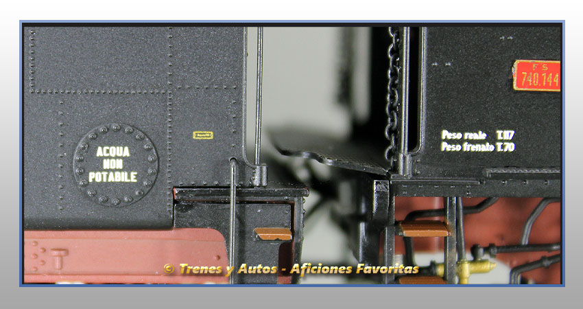 Locomotora vapor Serie GR.740 con quitanieves - FS