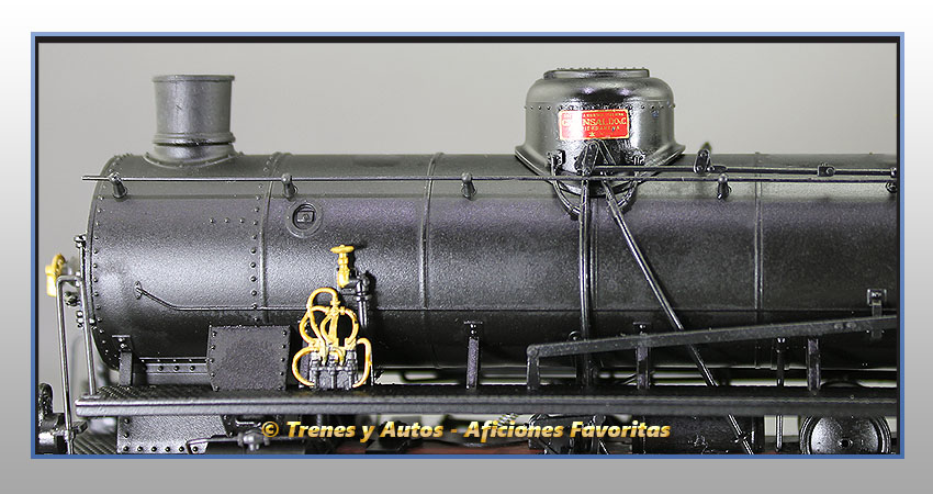 Locomotora vapor Serie GR.740 con quitanieves - FS
