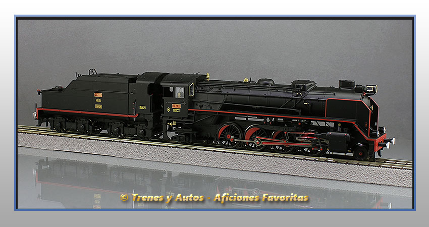 Locomotora vapor con ténder Serie 141F Mikado - Renfe