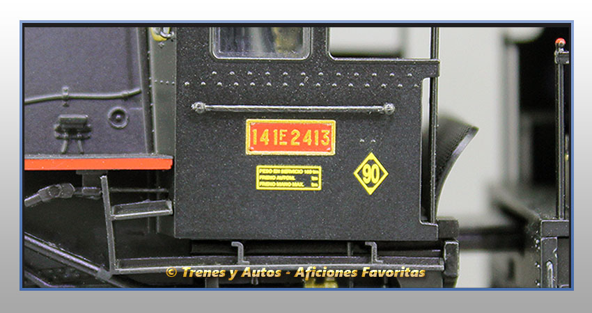 Locomotora vapor con ténder Serie 141F Mikado - Renfe