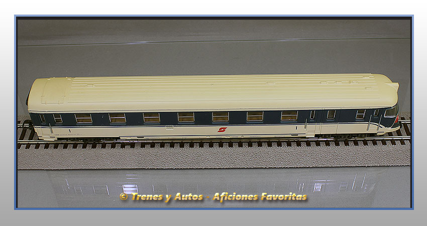 Coche pasajeros AD4h con cabina conducción - ÖBB