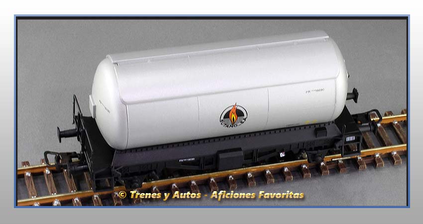 Vagón cisterna gases licuados "Butano S.A." - Renfe
