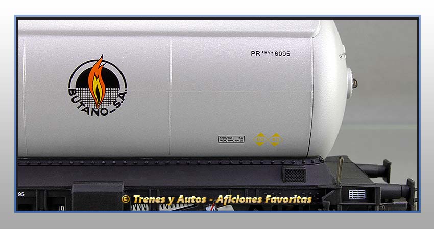Vagón cisterna gases licuados "Butano S.A." - Renfe
