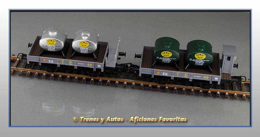 Vagones plataforma balconcillo/garita depósitos líquidos "TE803-804"-Renfe