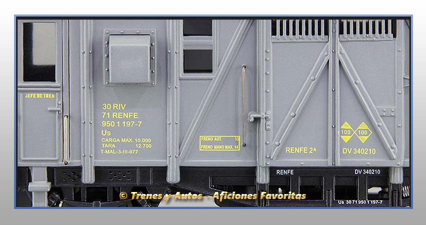 Furgón equipajes Tipo DV con departamento Jefe de tren - Renfe