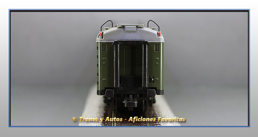 Furgón correos Serie 5000 - Renfe