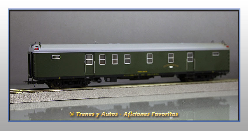 Furgón correos Serie 5000 - Renfe