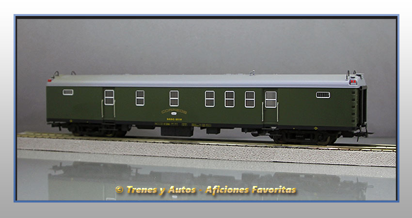 Furgón correos Serie 5000 - Renfe