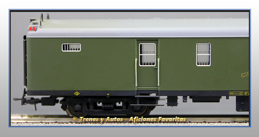 Furgón correos Serie 5000 - Renfe