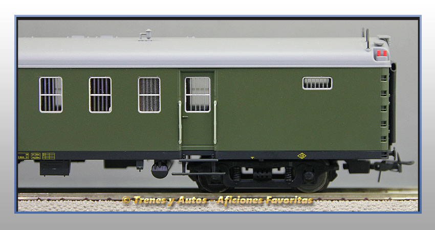 Furgón correos Serie 5000 - Renfe