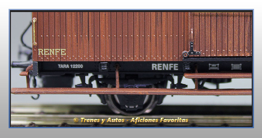 Furgón paquetería Serie DV.61338 - Renfe