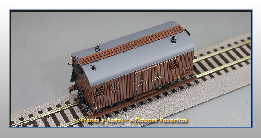 Furgón paquetería Serie DV.61338 - Renfe