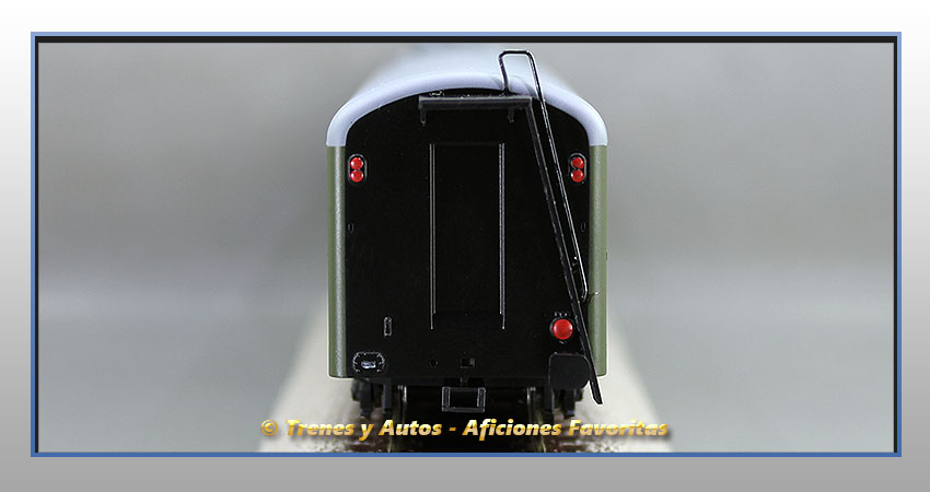 Furgón equipajes Serie 5000 DDT-5003 - Renfe