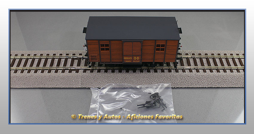 Furgón equipajes Serie DV 61250 - Renfe (Complementos)