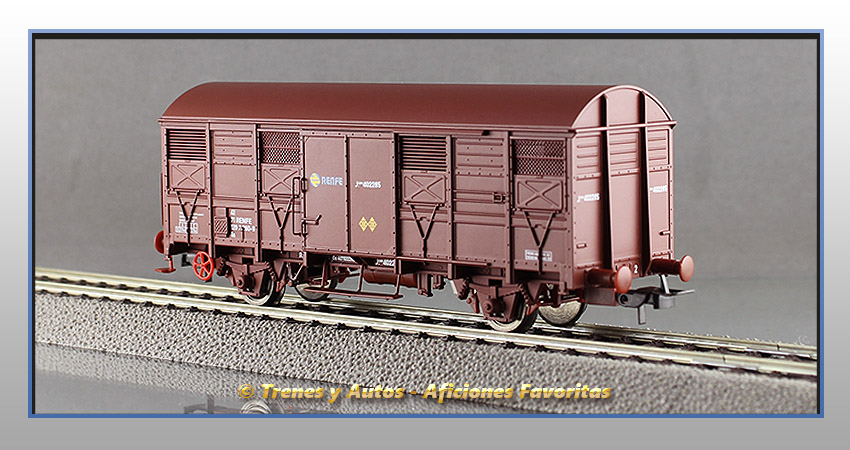Vagón cerrado Tipo J2 persianas cerradas - Renfe