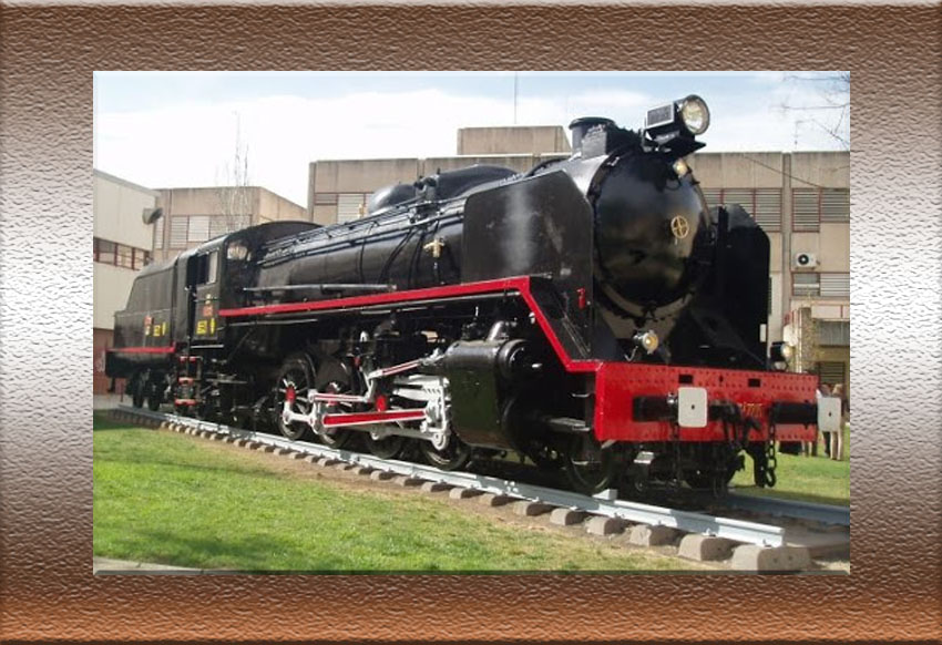 Locomotora vapor Mikado 141F - Renfe