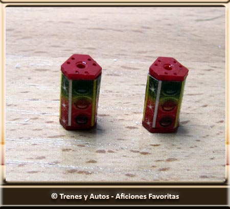 Distintas fases de pintado, montaje e iluminación